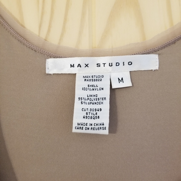 Rose gold color dress - Picture 3 of 5